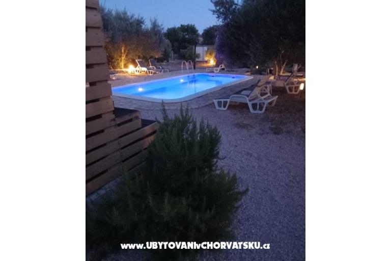 Authentic Campementing Dalmatia – foto 8