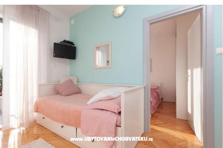 Apartmani Ivandić Podgora – foto 12