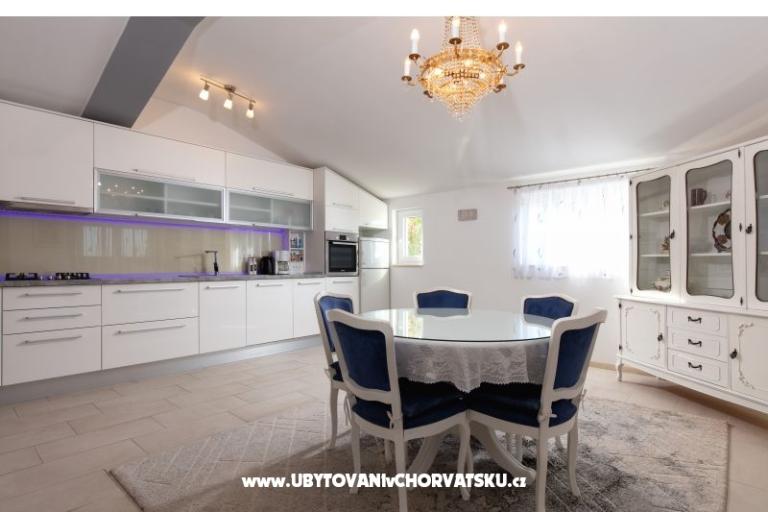 Wide Appartement with Pool  – foto 5