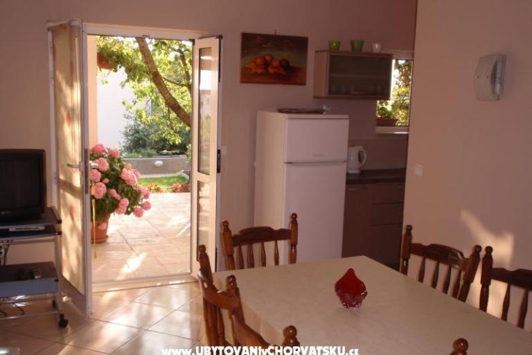Appartements Sara i Nino – foto 3