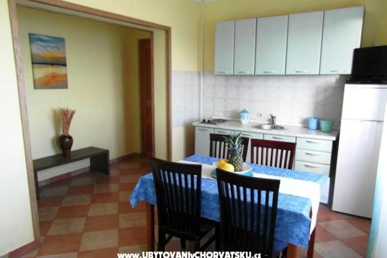 Appartements Podstrana – foto 7