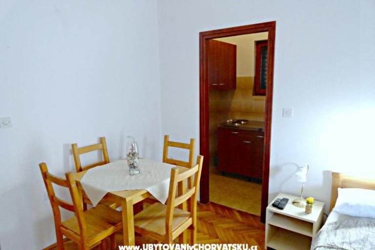 Appartements Knežević Podstrana – foto 6
