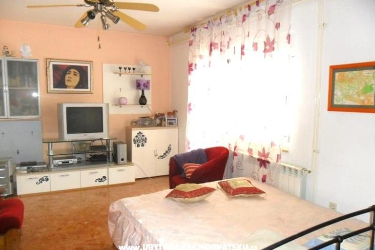 Appartements Tomi – foto 9