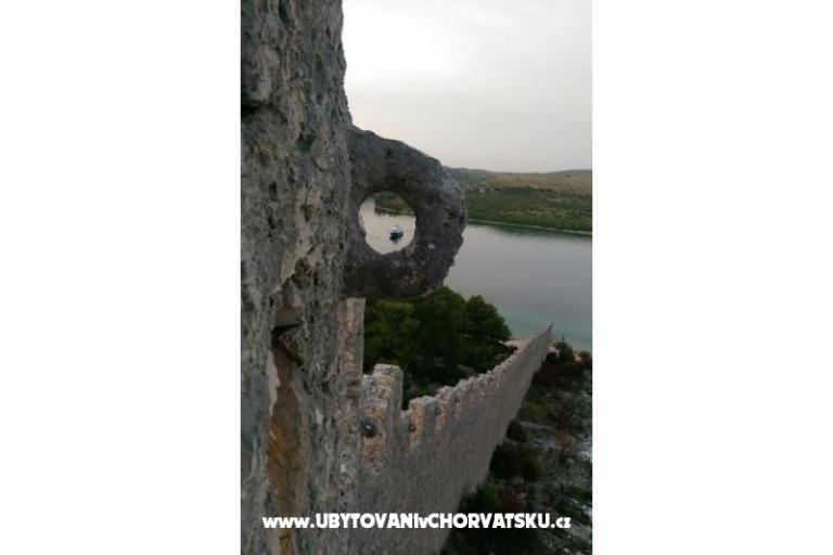 30.8.-6.9. Ap 2-4 osob=37 eur – foto 5