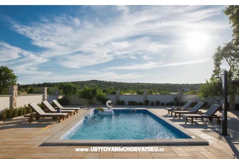 Villa Rozara – foto 2