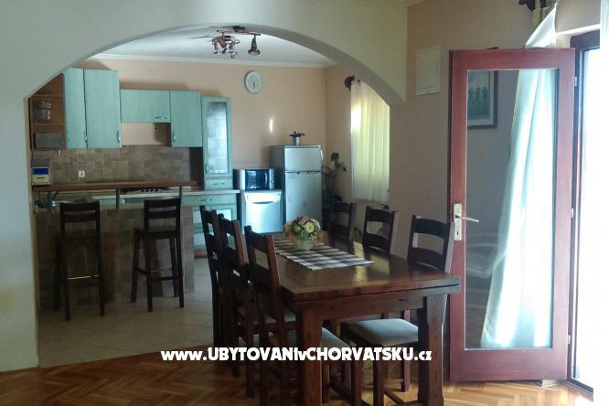 Appartement Ema – foto 2