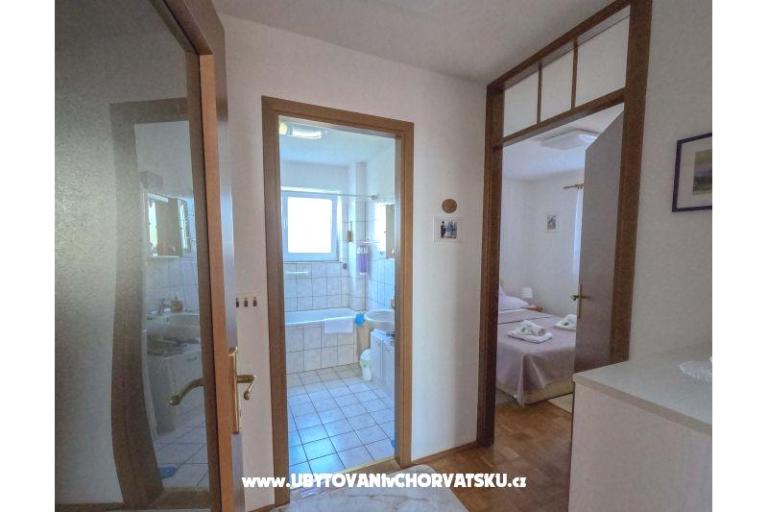 Appartement uz more i plažu – foto 19