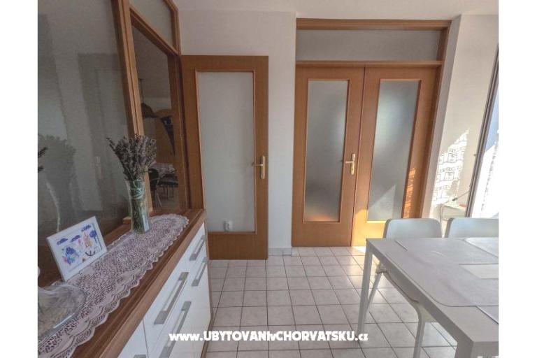 Appartement uz more i plažu – foto 7