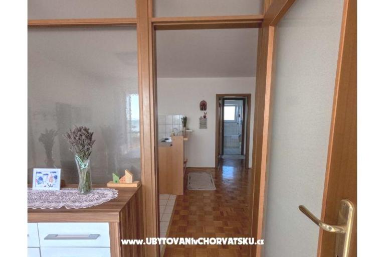 Appartement uz more i plažu – foto 9