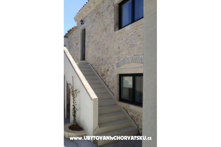 Mustaća Dvori – foto 17