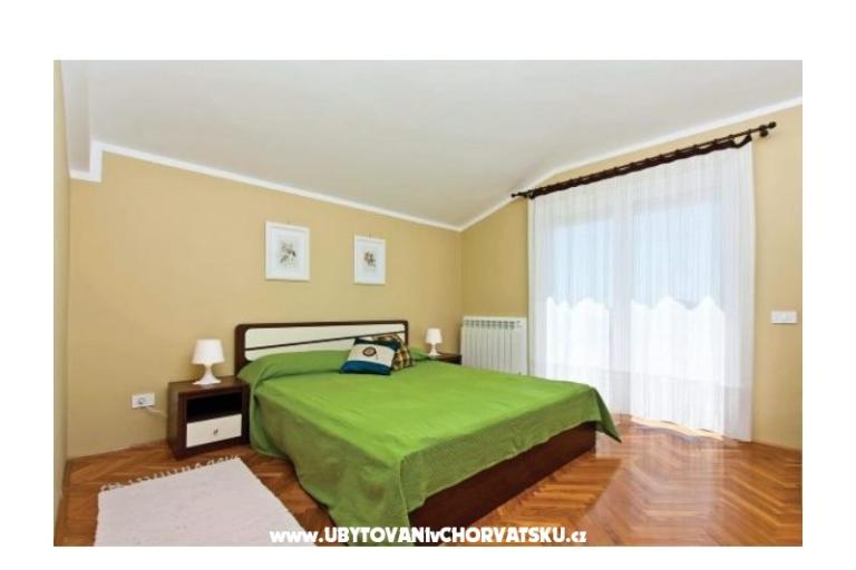 Family house avec piscine – foto 10