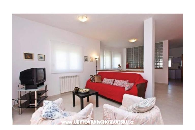 Family house avec piscine – foto 4