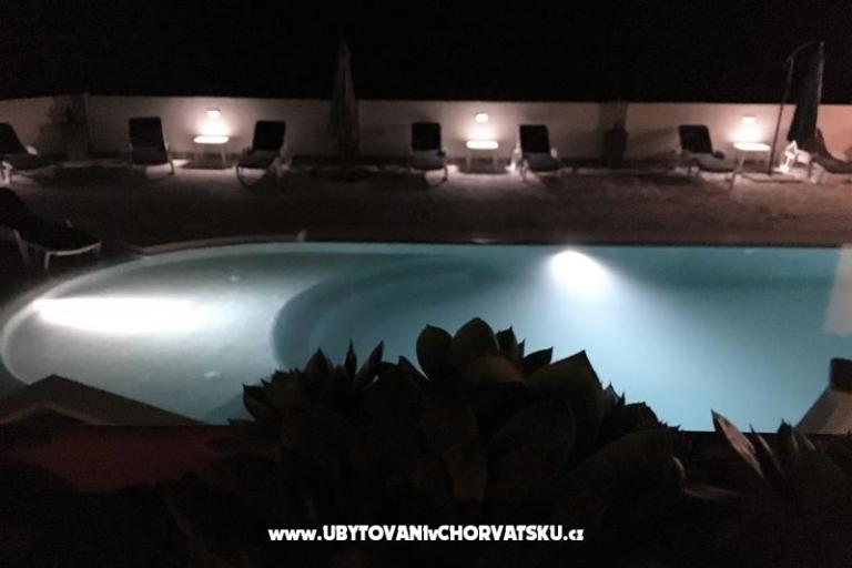 Appartements avec piscine Štinjan – foto 15