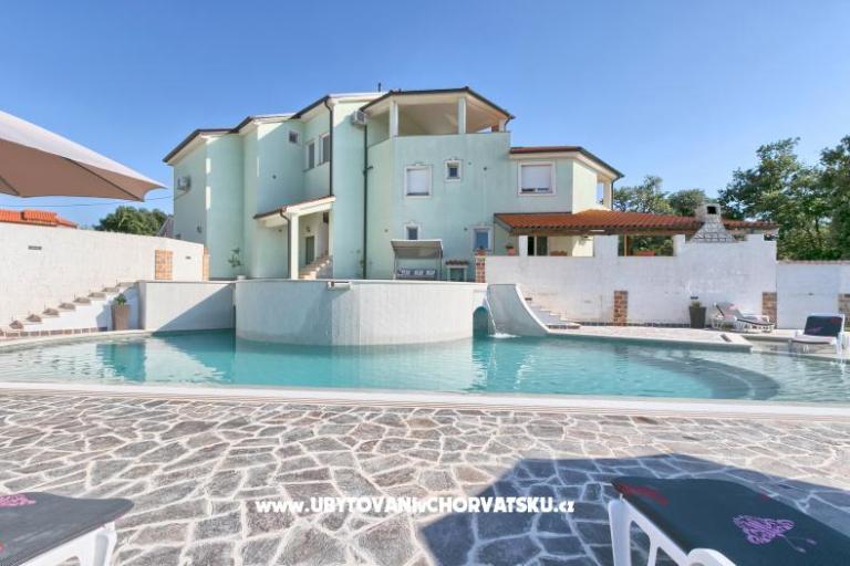 Appartements avec piscine Štinjan – foto 2