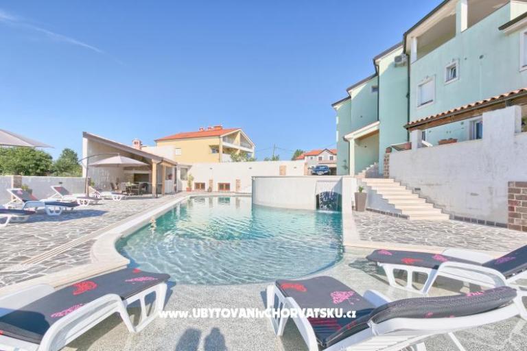 Appartements avec piscine Štinjan – foto 3