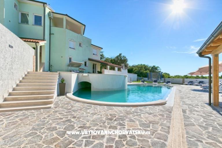 Appartements avec piscine Štinjan – foto 7