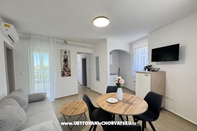 Flowers Appartements Pula – foto 7