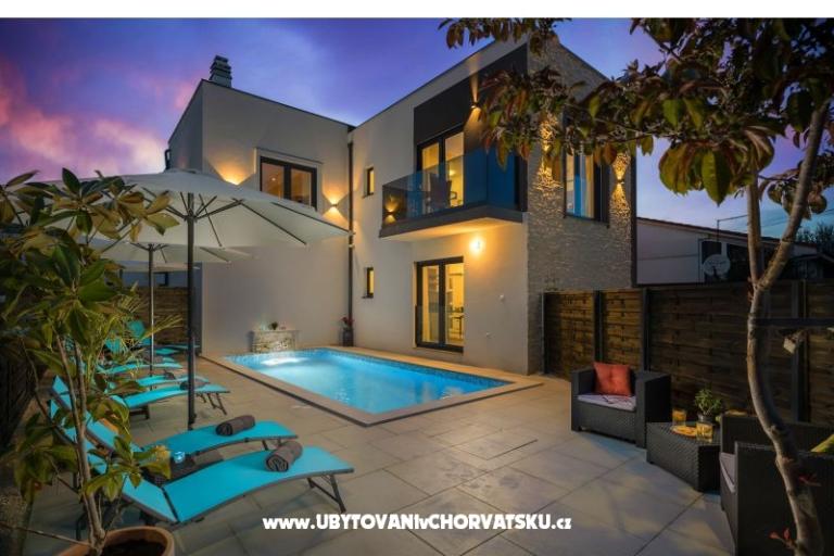 4 Studio APP avec piscine - Vila Vala – foto 7