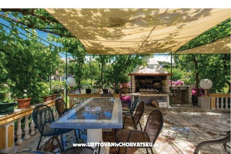 Appartements Lupić – foto 2