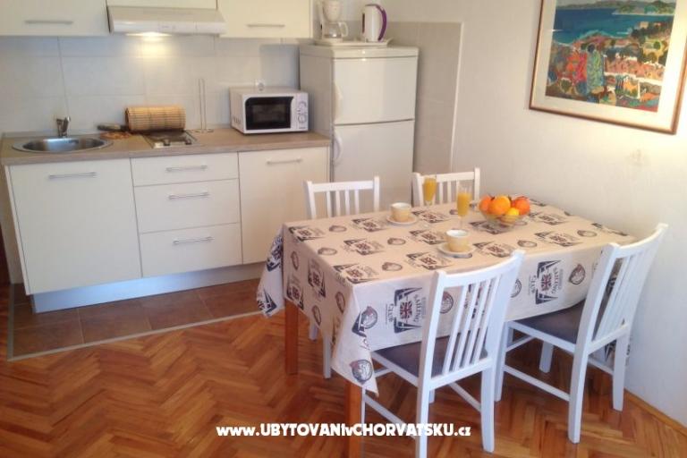 Appartements Anny avec piscine – foto 13