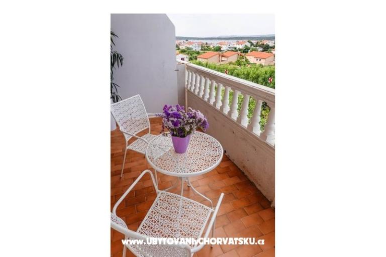 Appartements Anny avec piscine – foto 24