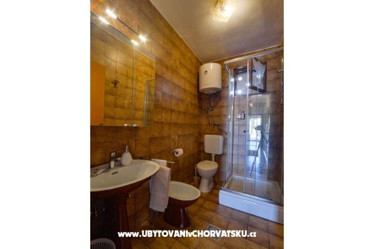 Appartements Anny avec piscine – foto 33