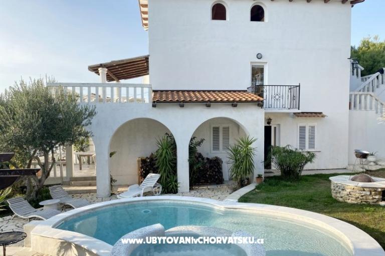 Villa Agata avec piscine &amp; sauna – foto 16