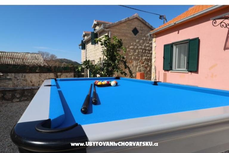 Kamene kuće Nikola – foto 9