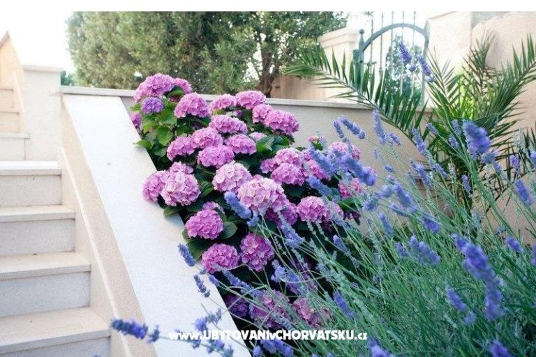 Beach apartments Rogoznica – foto 13