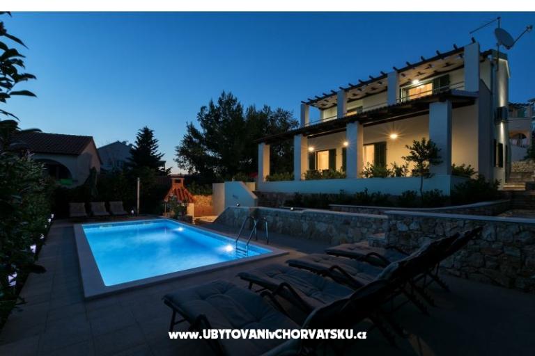 Villa Marina + pool – foto 15