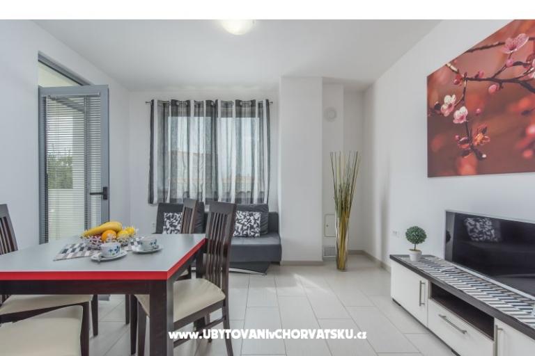 Appartements Kimi with swimming pool  – foto 17