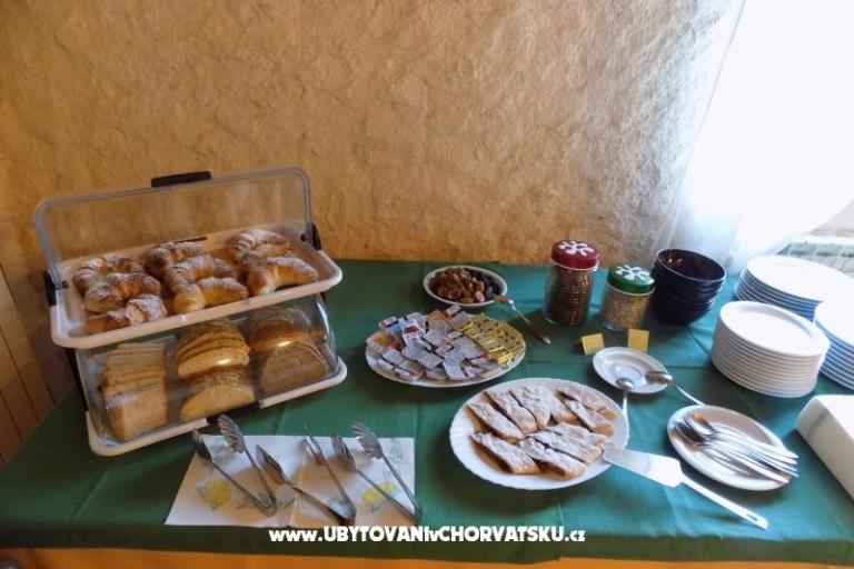 Chambres &amp; Restaurant Feral – foto 17