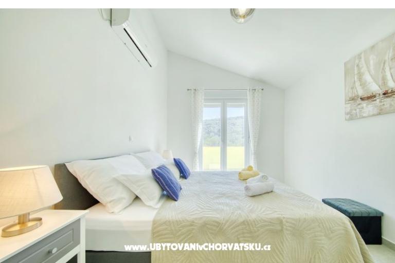 Villa Gaby with heated pool – foto 11