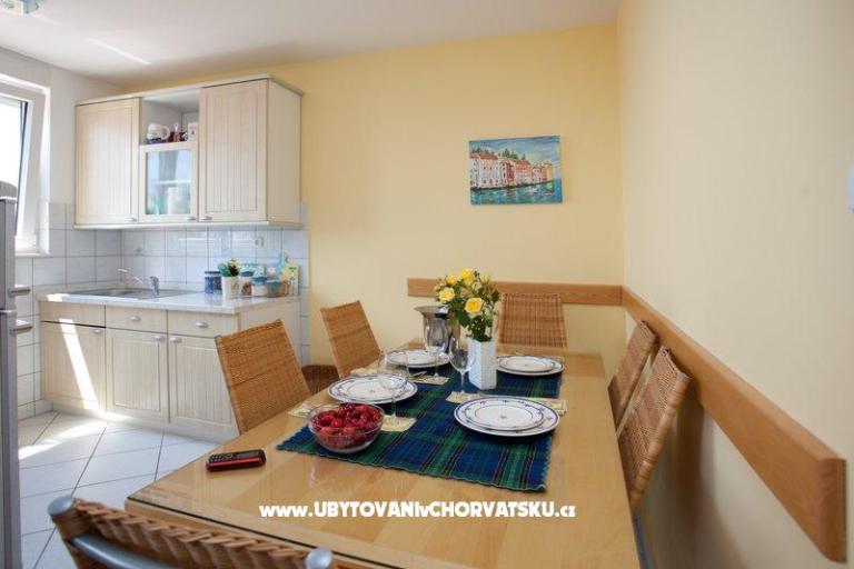 Appartement Nives Split – foto 2