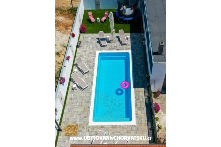 Appartement ANAI with private  pool – foto 18