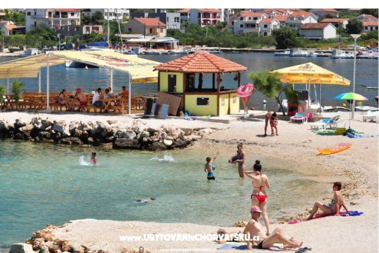 Appartement Zoranka sur la plage – foto 6