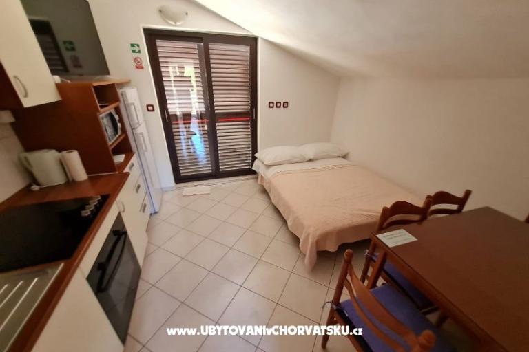 Appartements Katić Slatine – foto 13