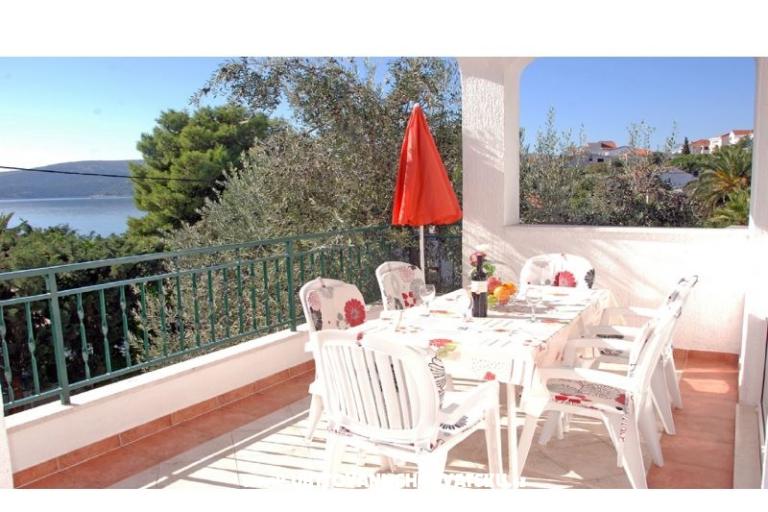 Appartements Milović 30 m od more – foto 10