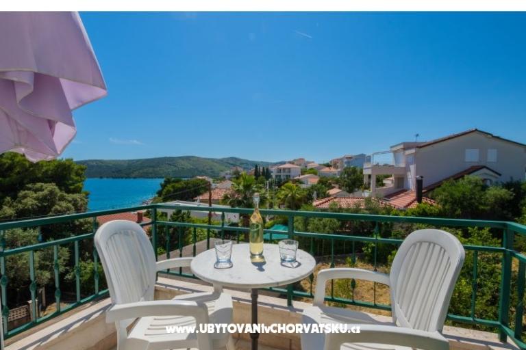 Appartements Milović 30 m od more – foto 11