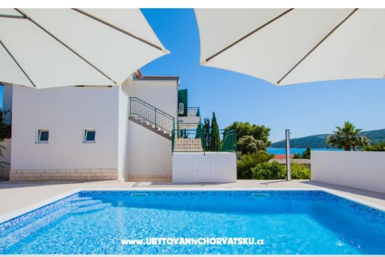 Appartements Milović 30 m od more – foto 2