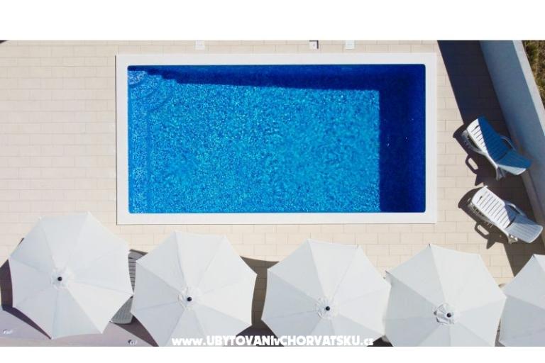 Appartements Milović 30 m od more – foto 6