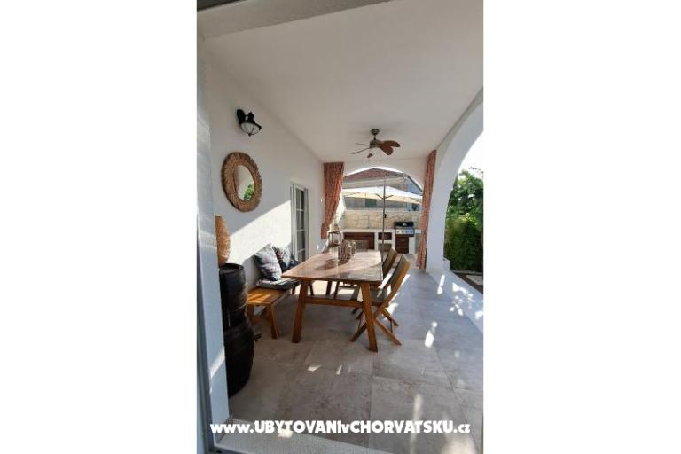 The Three Flowers Pool Maison – foto 19