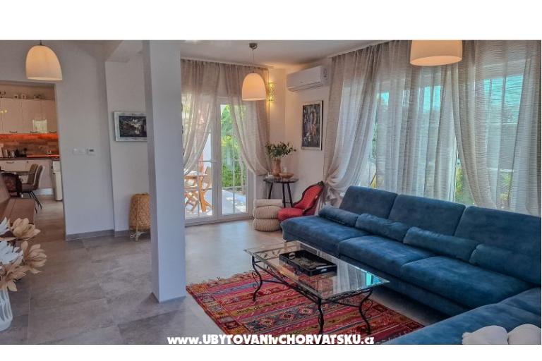 The Three Flowers Pool Maison – foto 29