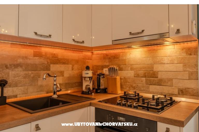 The Three Flowers Pool Maison – foto 33