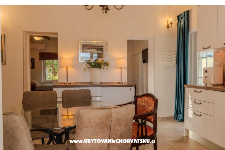 The Three Flowers Pool Maison – foto 36