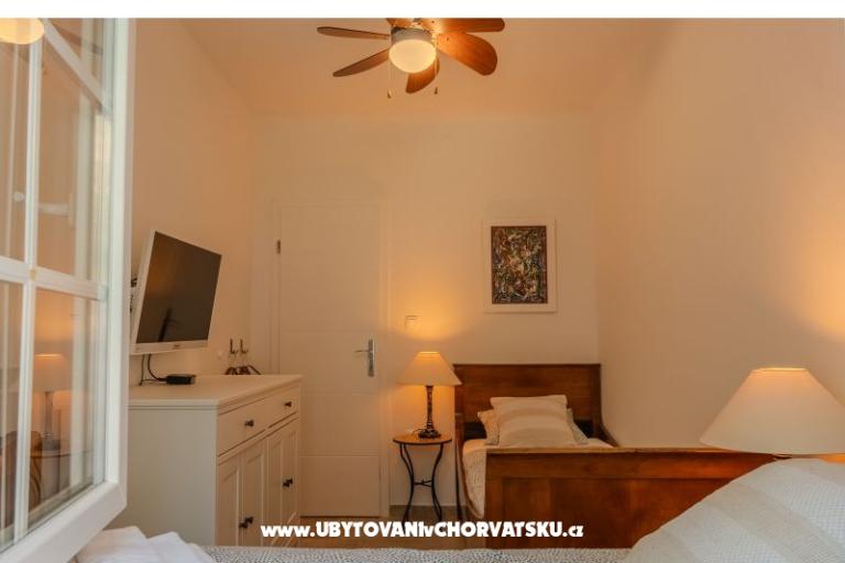 The Three Flowers Pool Maison – foto 39