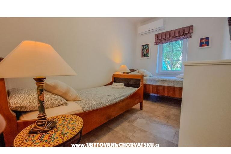 The Three Flowers Pool Maison – foto 40