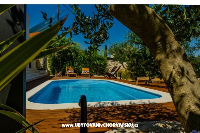 The Three Flowers Pool Maison – foto 5