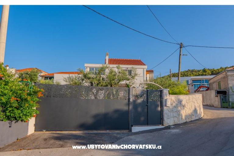 The Three Flowers Pool Maison – foto 58