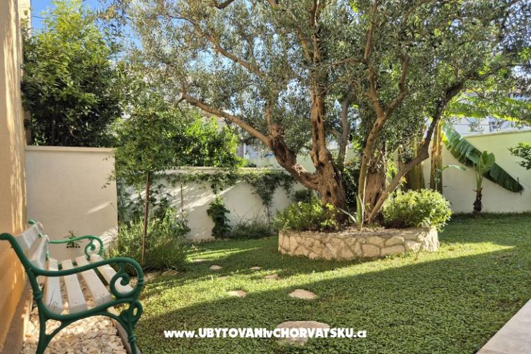 The Three Flowers Pool Maison – foto 59